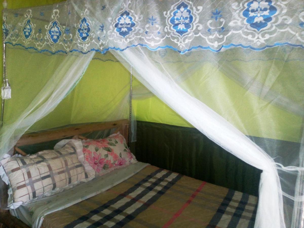 Mbunga Community Tourism Campsite Kasese Extérieur photo